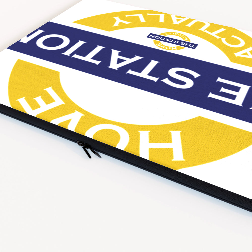 The Station Pub - Laptop Sleeve