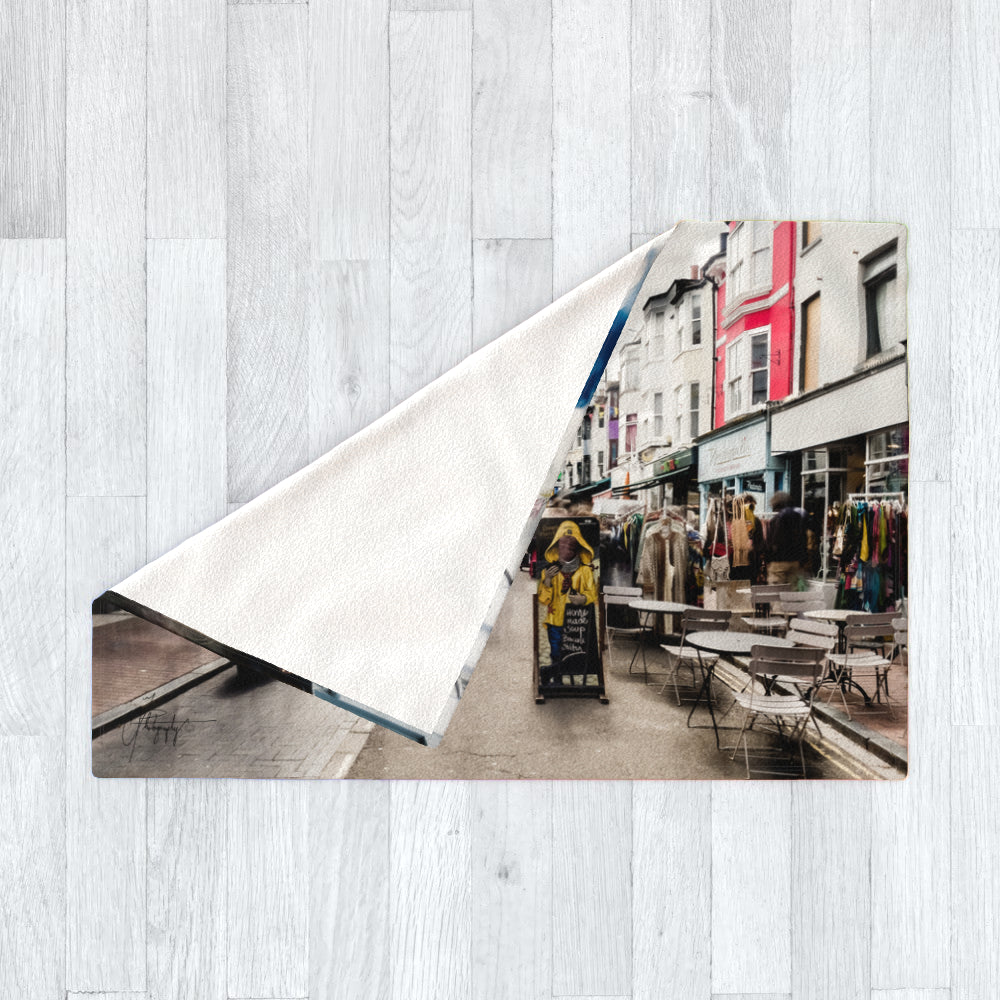 City Spirit - Gardner Street North Brighton - Polar Blanket